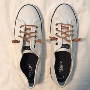 Sperry Women’s Crest Triple Sneaker White